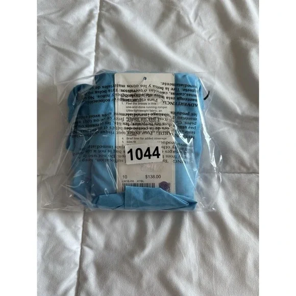 New Size 10 Lululemon Open-Back Running Romper 3" KYBL Kayak Blue Light NWT - Picture 9 of 9
